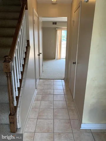 $2,200 | 22319 Mayfield Square, Sterling, VA 20164