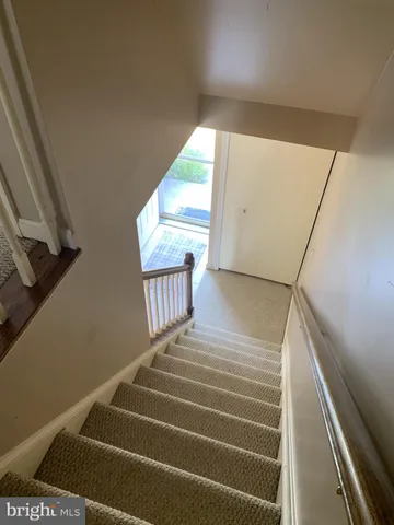 $2,200 | 22319 Mayfield Square, Sterling, VA 20164