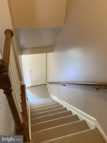 $2,200 | 22319 Mayfield Square, Sterling, VA 20164