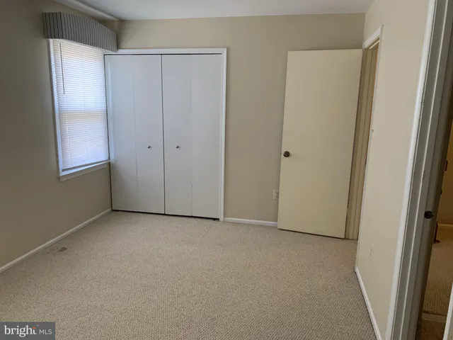 $2,200 | 22319 Mayfield Square, Sterling, VA 20164