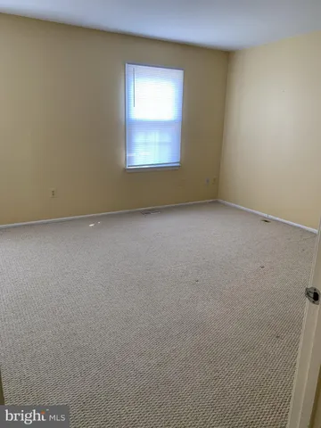 $2,200 | 22319 Mayfield Square, Sterling, VA 20164