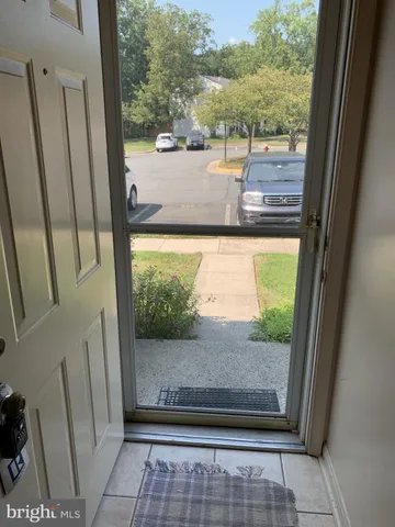 $2,200 | 22319 Mayfield Square, Sterling, VA 20164