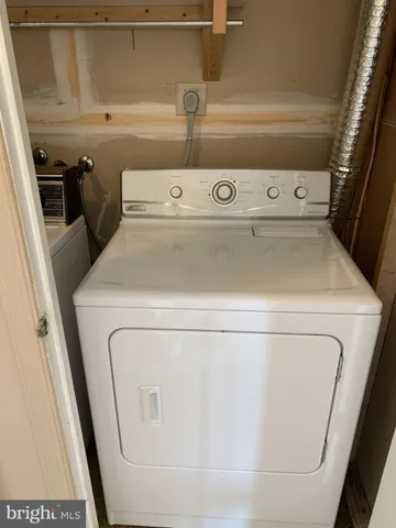 $2,200 | 22319 Mayfield Square, Sterling, VA 20164