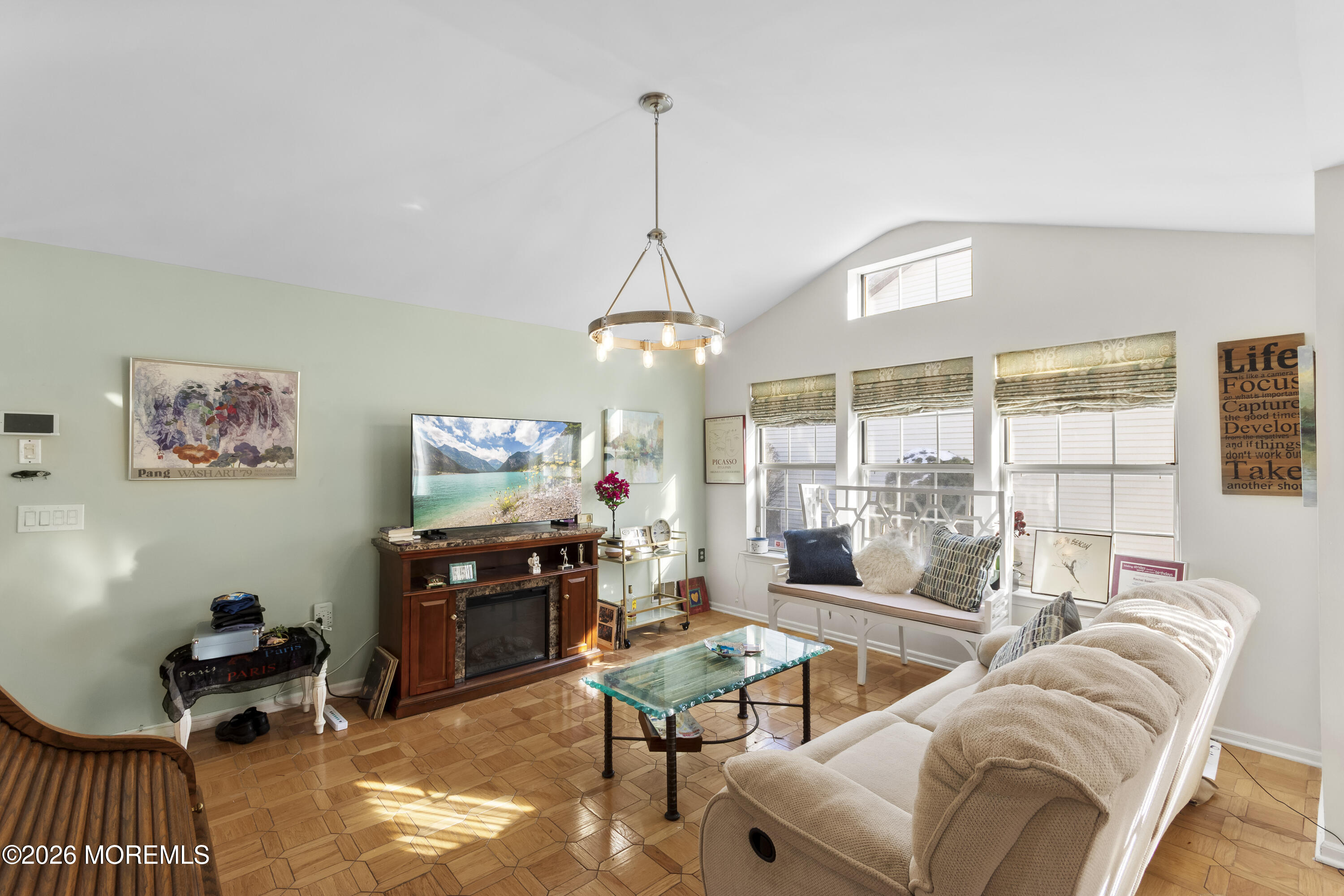 13 Sedgwick Square Jackson, NJ 08527 - Photo 3 of 16 DSC_0044 (2026-01-31T06_09_48.832)