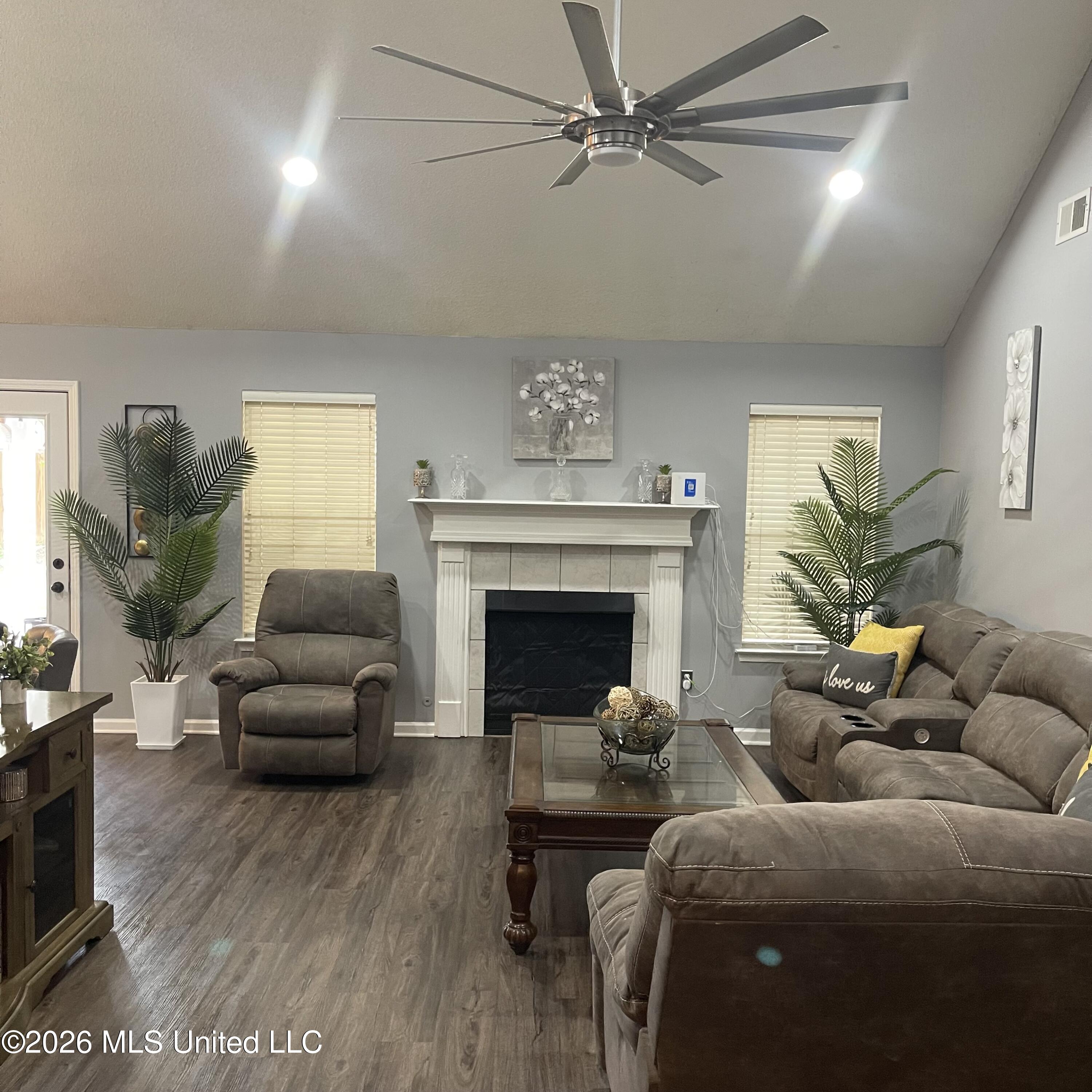6875 Margaret Way, Unit 1 Walls, MS 38680 - Photo 5 of 28 IMG_0491