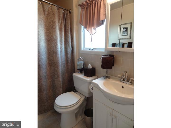 101 Great Oak Road Voorhees, NJ 08043 - Photo 15 of 25 Bathroom
