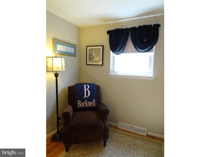 101 Great Oak Road Voorhees, NJ 08043 - Photo 17 of 25 Bedroom 3