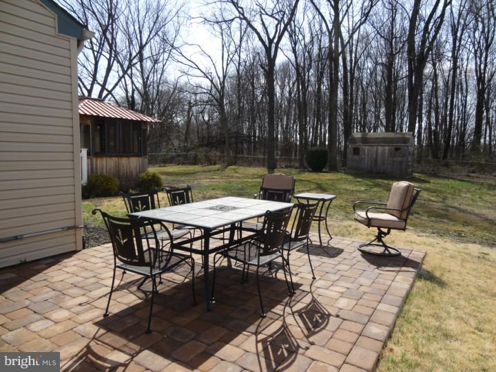 101 Great Oak Road Voorhees, NJ 08043 - Photo 22 of 25 Patio