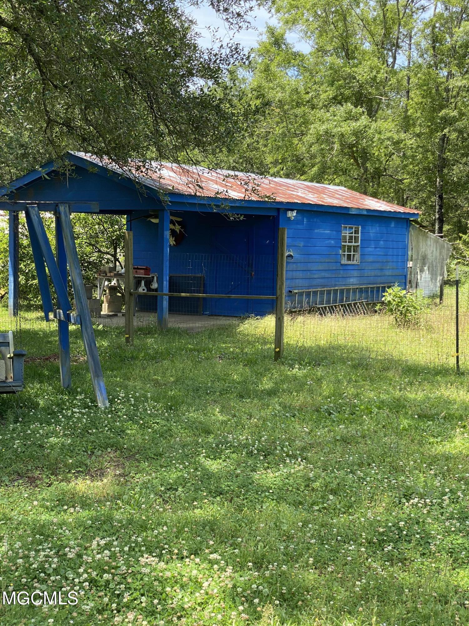 4008 Kasper Road Moss Point, MS 39562 - Photo 43 of 50 8DB75A5F-77FF-43A9-82C6-76970277D495