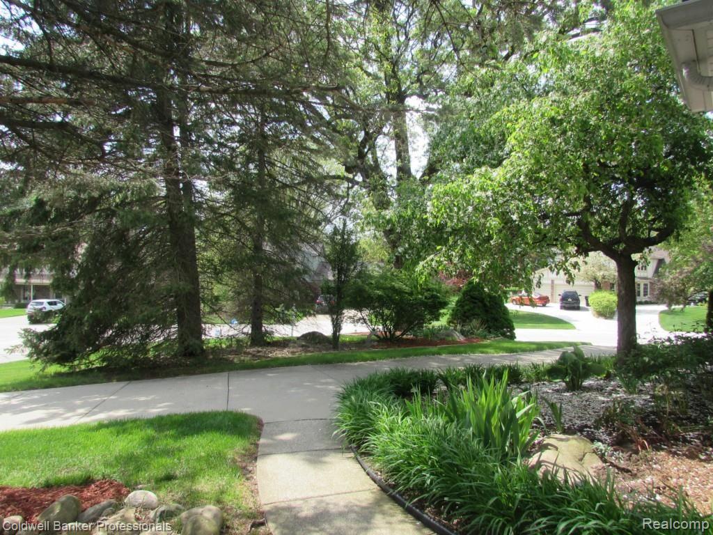 2579 Tower Hill Lane Rochester Hills, MI 48306 - Photo 7 of 27