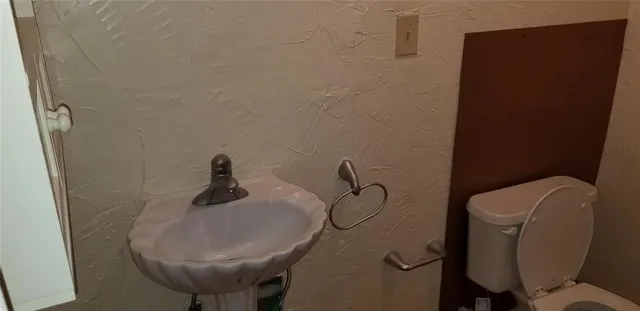 $1,650 | 13022 North State Highway, Anna, TX 75409