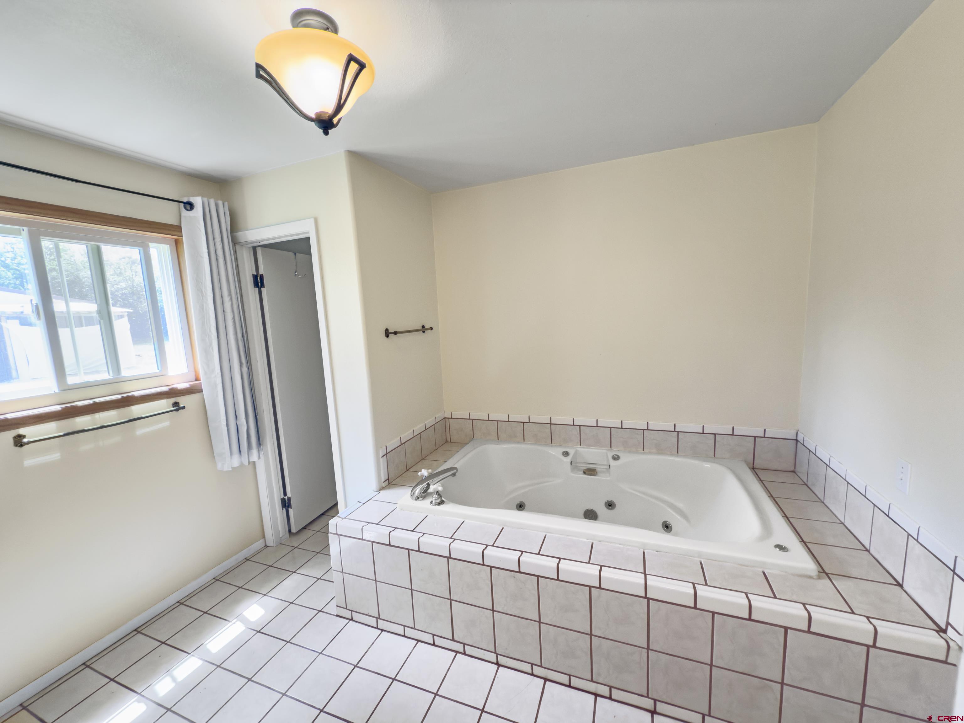 17018 Shavano Valley Road Montrose, CO 81403 - Photo 13 of 40 Gallery Image 13