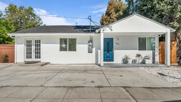 $1,299,000 | 186 Fair Oaks Avenue, Mountain View, CA 94040