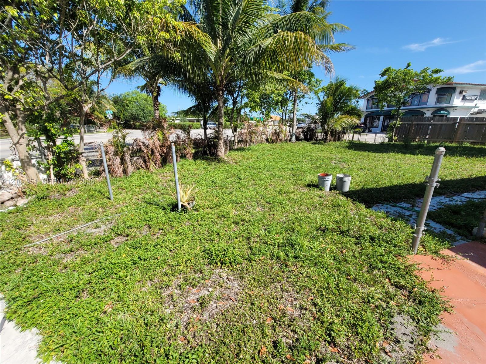 1120 South Le Jeune Road Hialeah, FL 33010 - Photo 31 of 44 Gallery Image 31