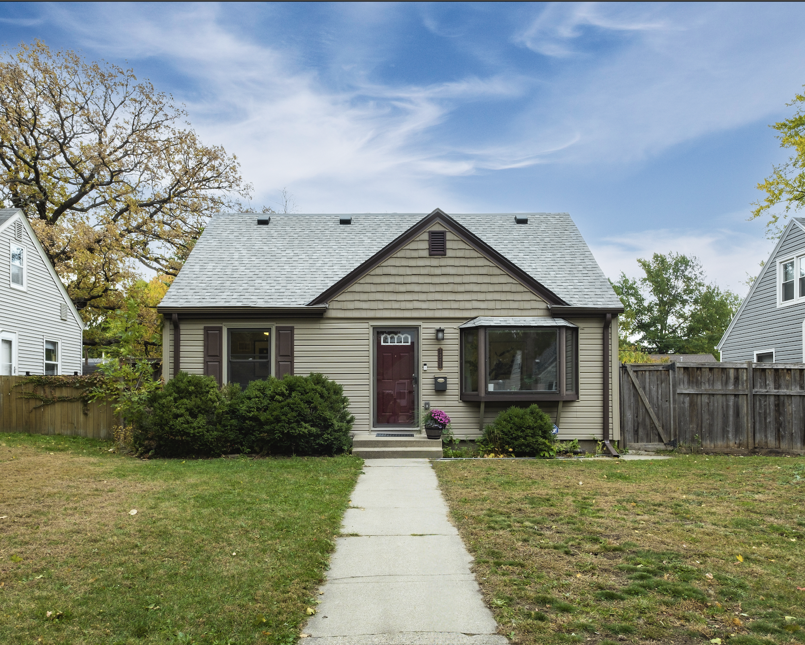 5525 Nokomis Avenue Minneapolis, MN 55417 - Photo 1 of 33