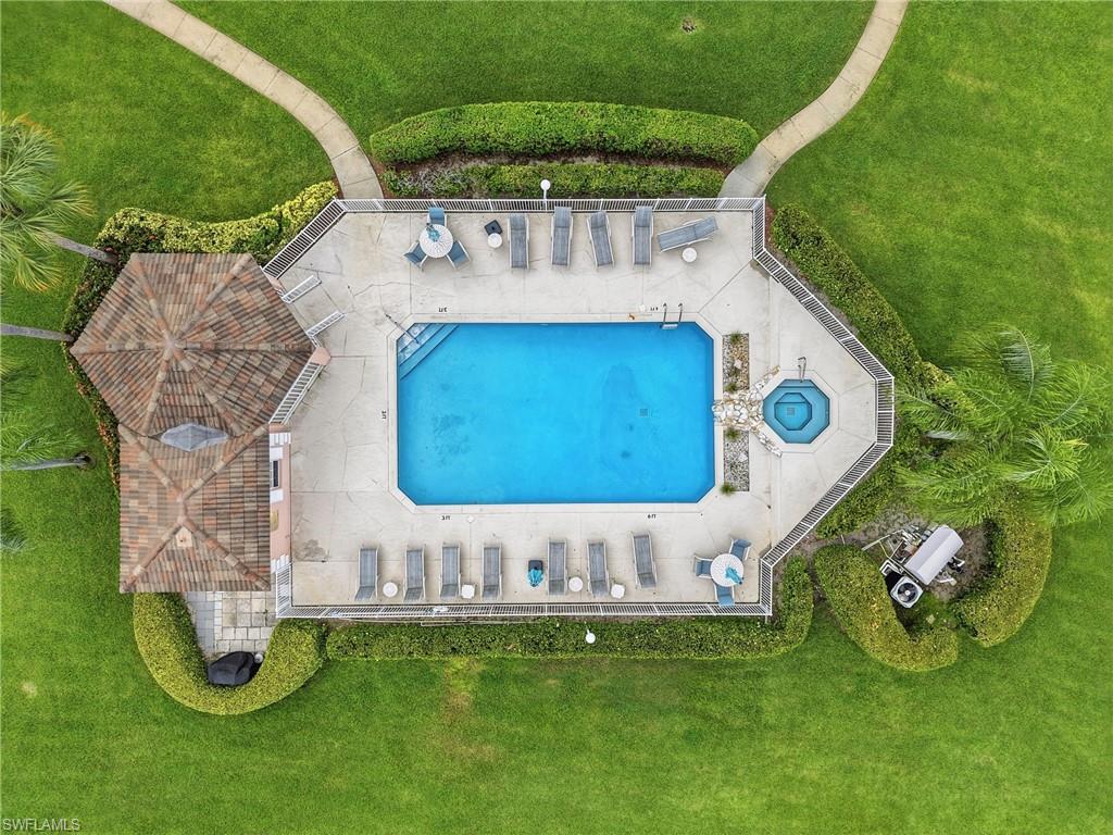 575 Augusta Boulevard, Unit 15 Naples, FL 34113 - Photo 34 of 41