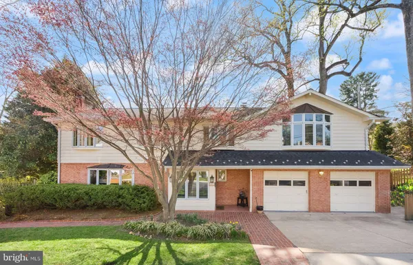 $1,695,000 | 2501 North Nelson Street, Arlington, VA 22207