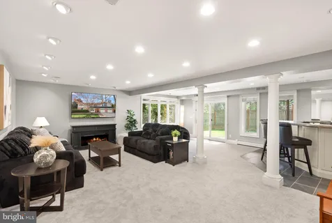 $1,695,000 | 2501 North Nelson Street, Arlington, VA 22207