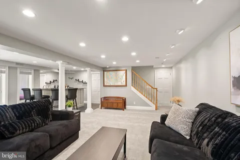 $1,695,000 | 2501 North Nelson Street, Arlington, VA 22207
