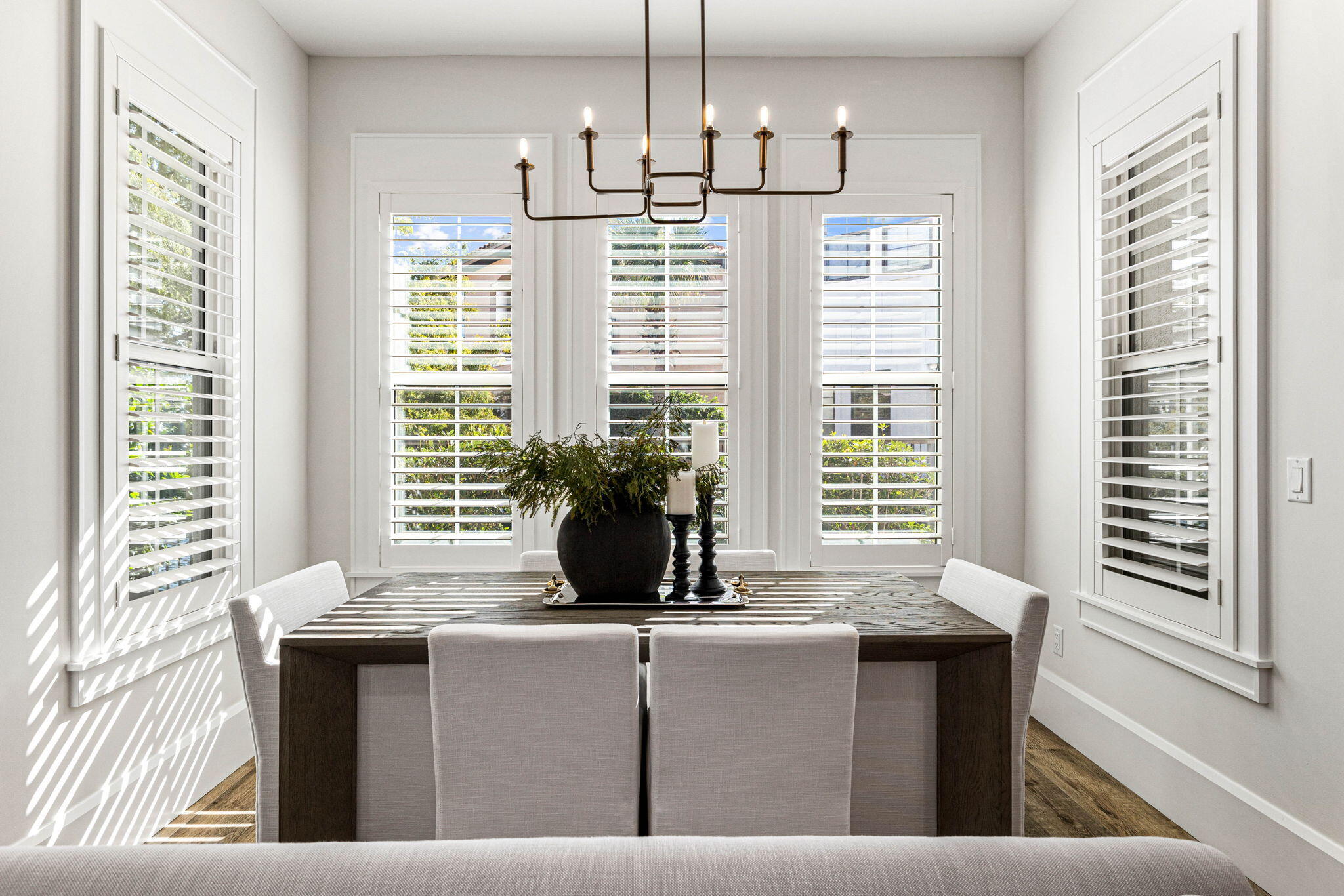 1980 Baytowne Loop Miramar Beach, FL 32550 - Photo 22 of 95 a dining room with table and chairs