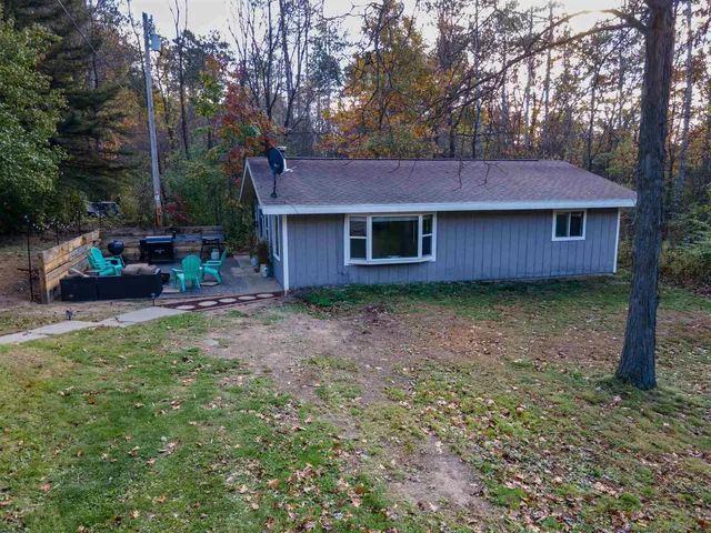 $249,000 | N3172 Lake Drive, Wautoma, WI 54982