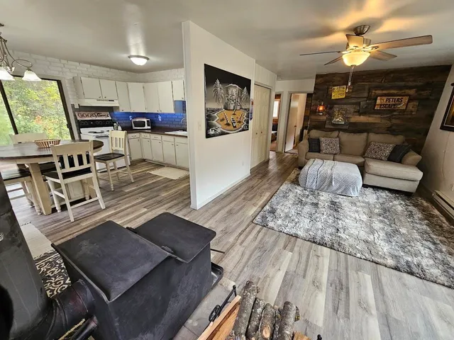 $249,000 | N3172 Lake Drive, Wautoma, WI 54982