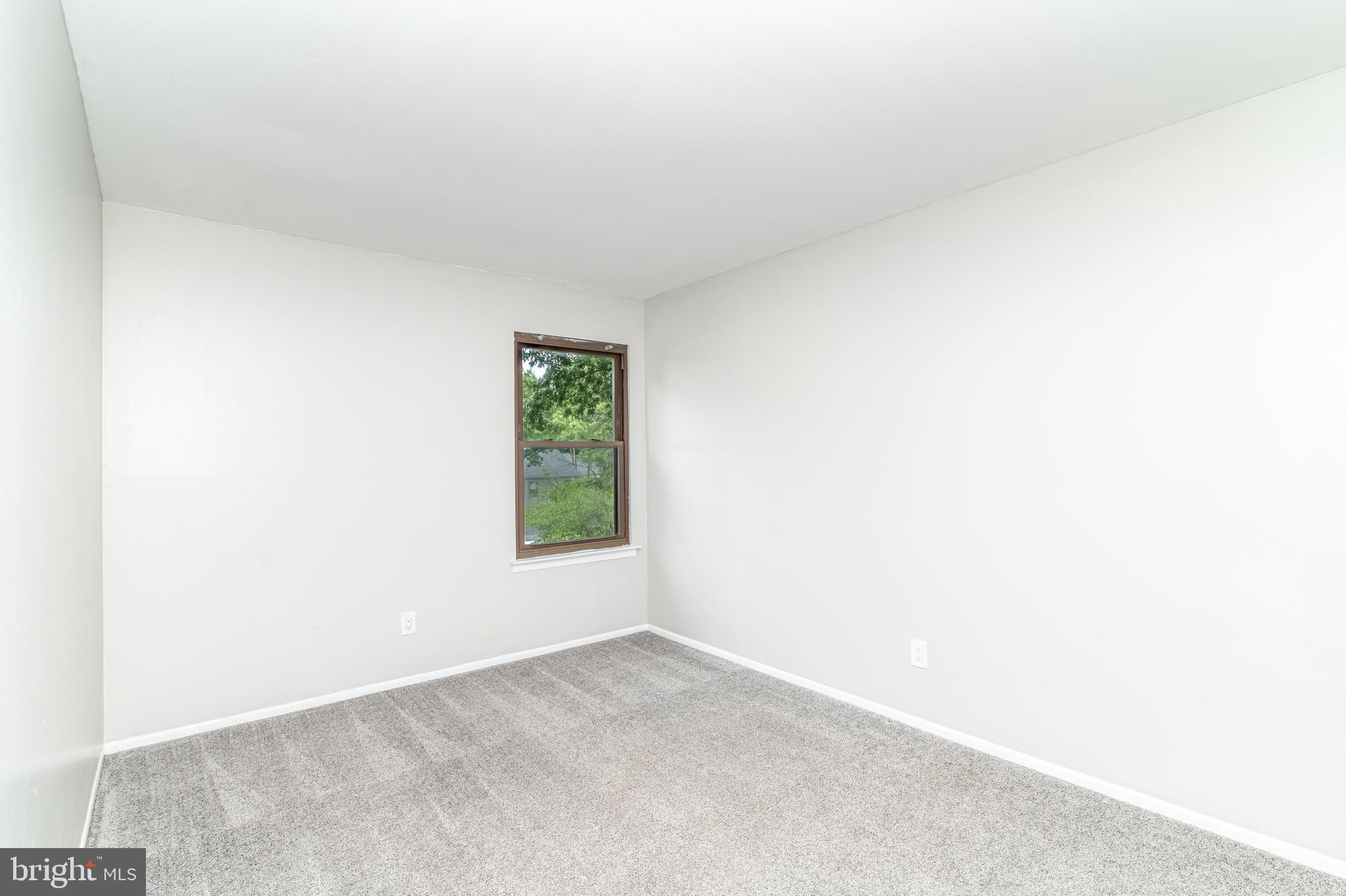 607 Bromley Estate Pine Hill, NJ 08021 - Photo 17 of 26 Bedroom (4)