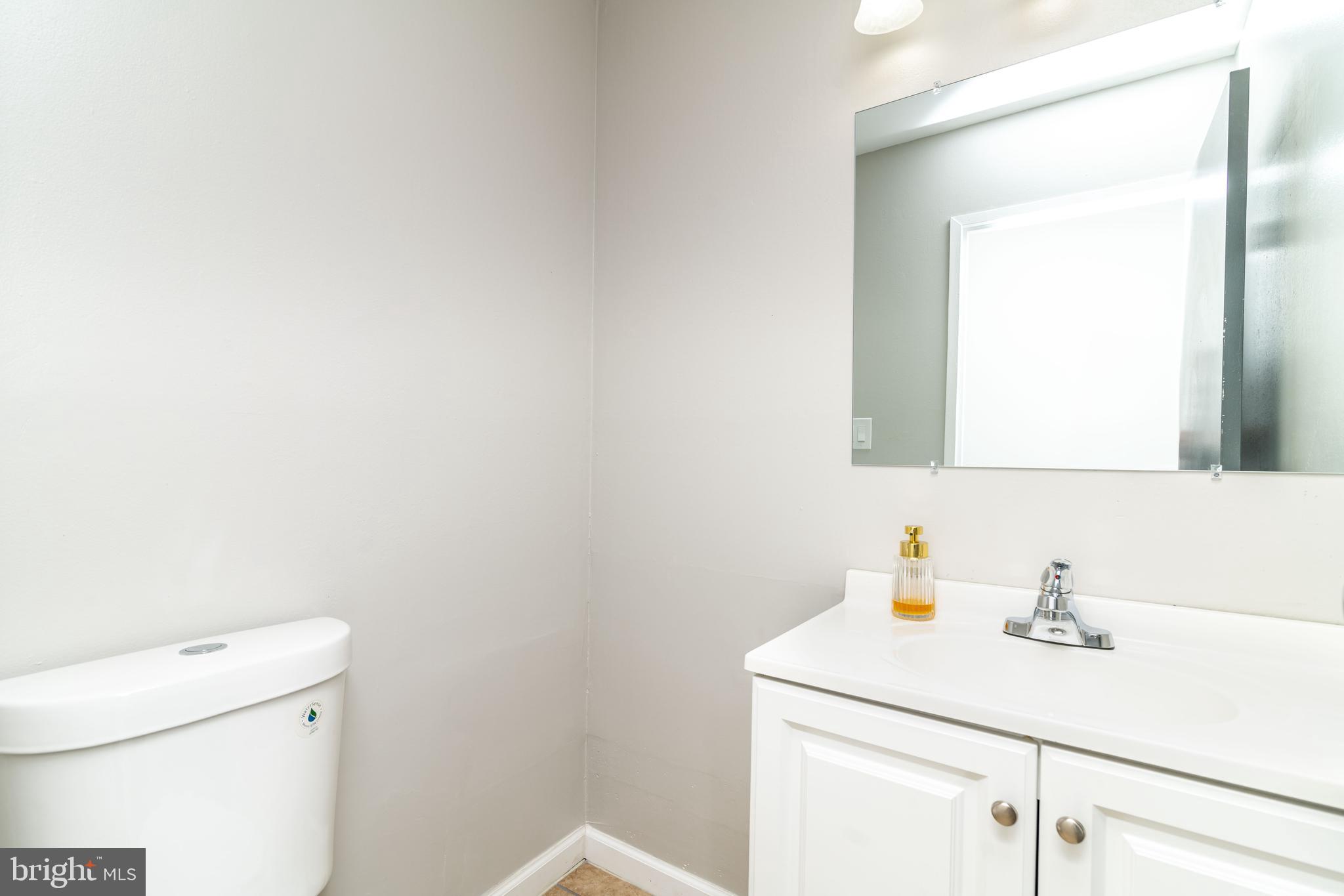 607 Bromley Estate Pine Hill, NJ 08021 - Photo 18 of 26 Bathroom (1)