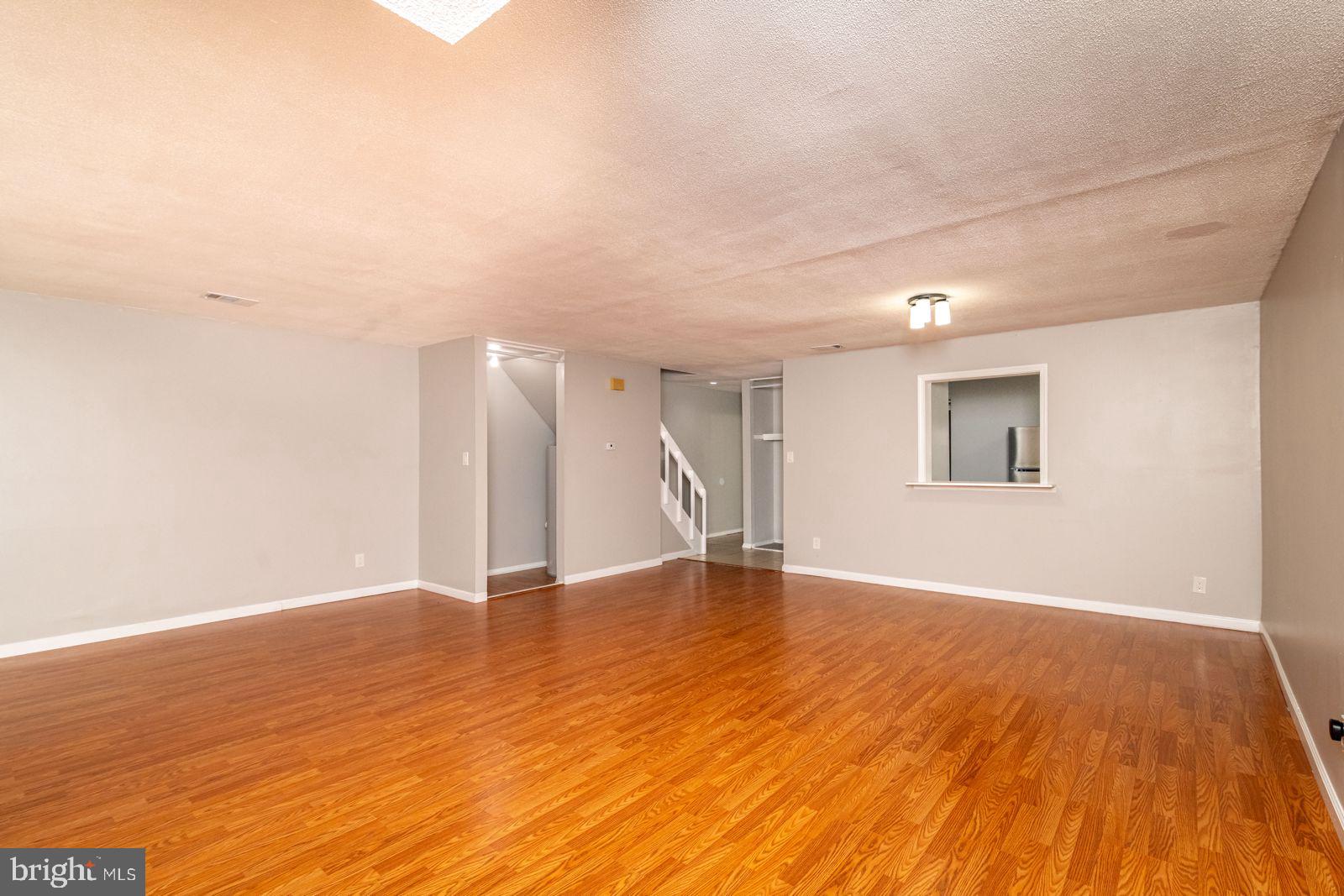607 Bromley Estate Pine Hill, NJ 08021 - Photo 7 of 26 Living Room (2)