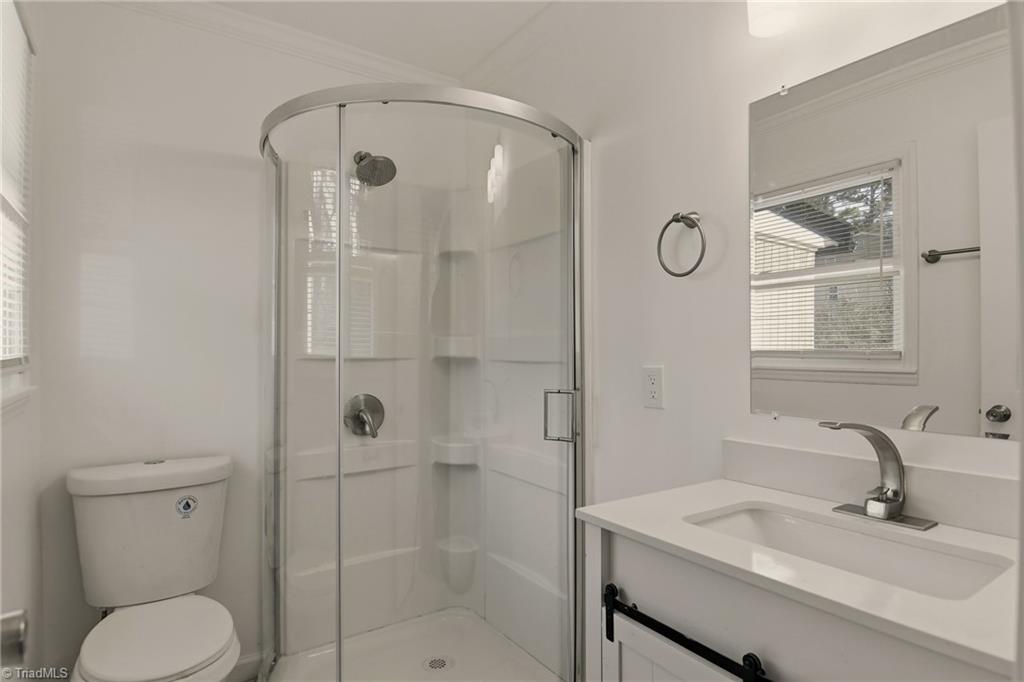 1408 Willow Road Greensboro, NC 27401 - Photo 21 of 25