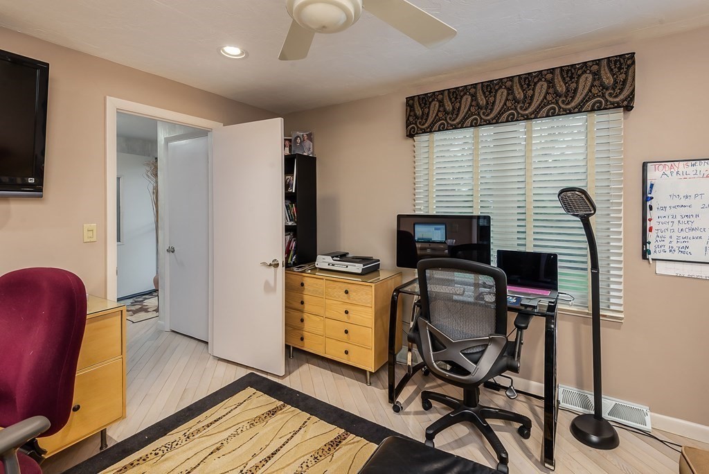 5 Larason Farm Road, Unit 5 Sharon, MA 02067 - Photo 11 of 37