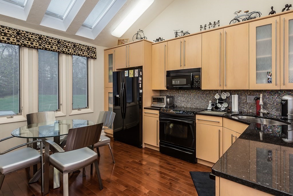 5 Larason Farm Road, Unit 5 Sharon, MA 02067 - Photo 5 of 37