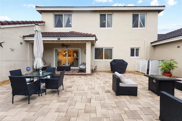 a view of a dinning room and a garage