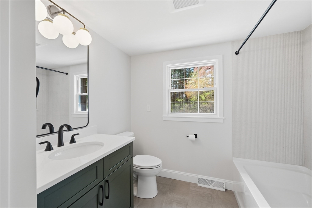 44 Wildbrook Road Billerica, MA 01821 - Photo 13 of 40
