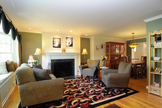 189 Barberry Road Highland Park, IL 60035 - Photo 3 of 15