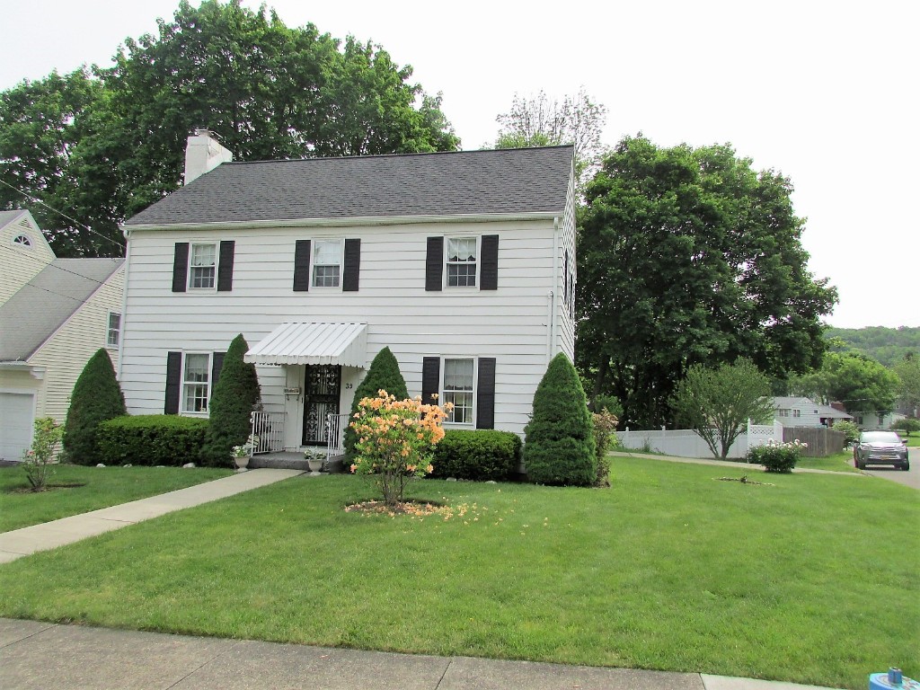 39 Brookfield Road Binghamton, NY 13903 - Photo 1 of 33 Gallery Image 1