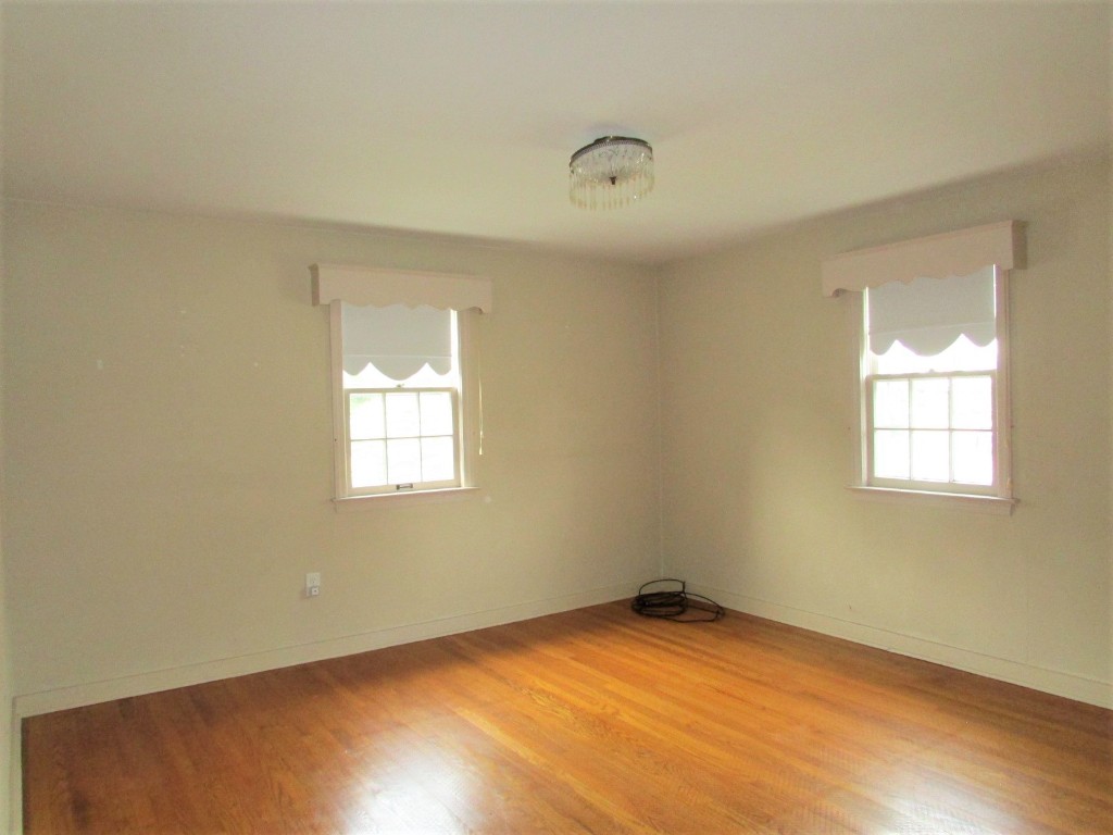 39 Brookfield Road Binghamton, NY 13903 - Photo 16 of 33 Gallery Image 16