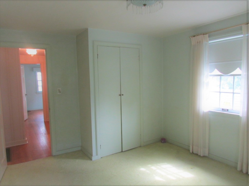 39 Brookfield Road Binghamton, NY 13903 - Photo 19 of 33 Gallery Image 19