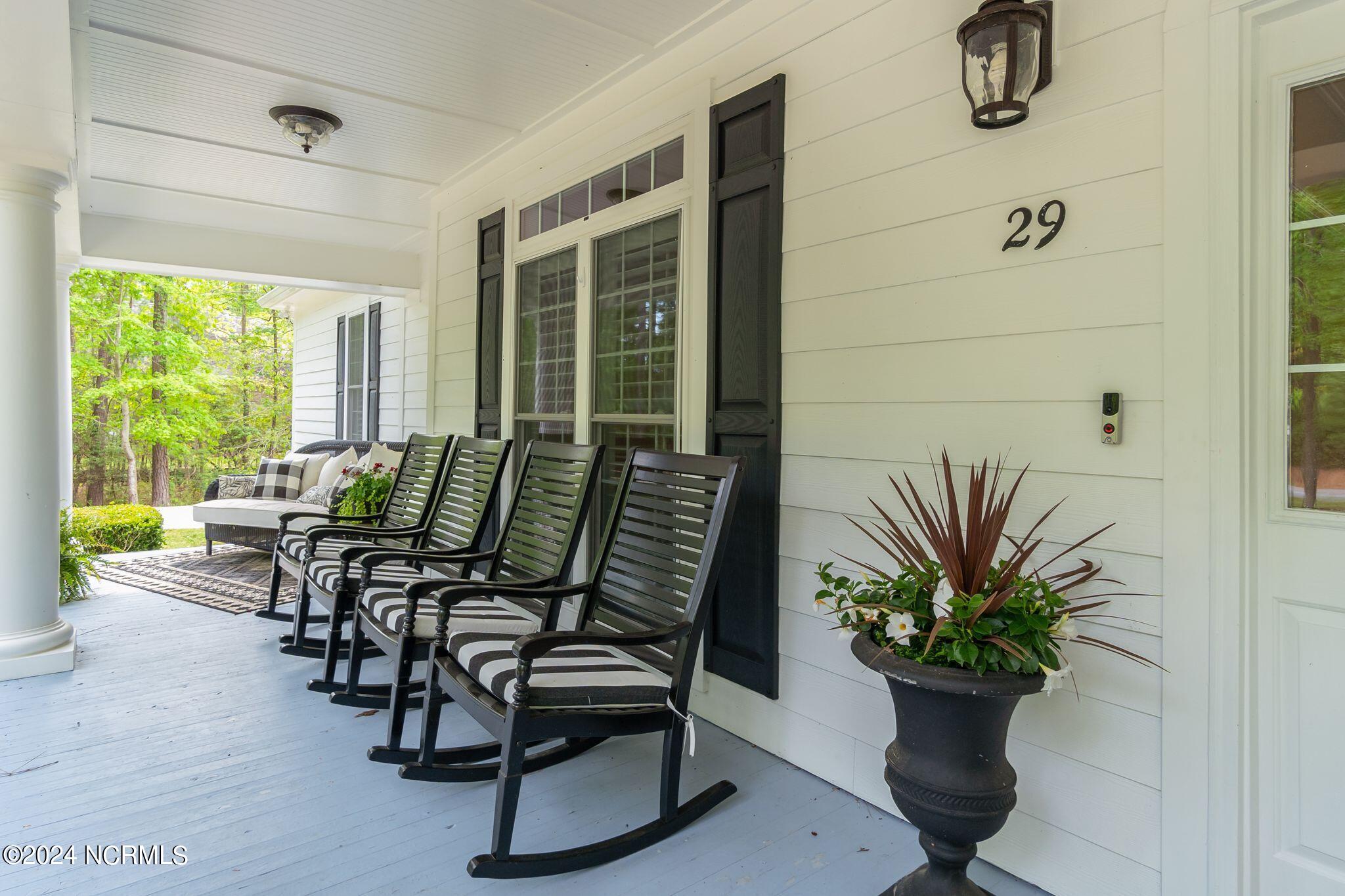 29 Gables Road New Bern, NC 28562 - Photo 12 of 104 Front