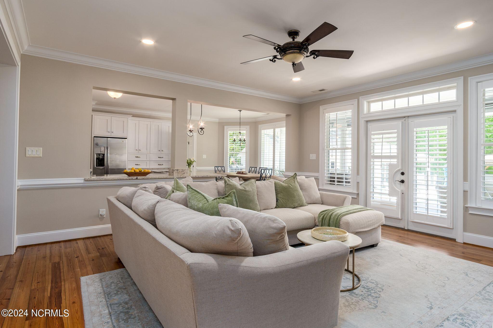 29 Gables Road New Bern, NC 28562 - Photo 31 of 104 Great room