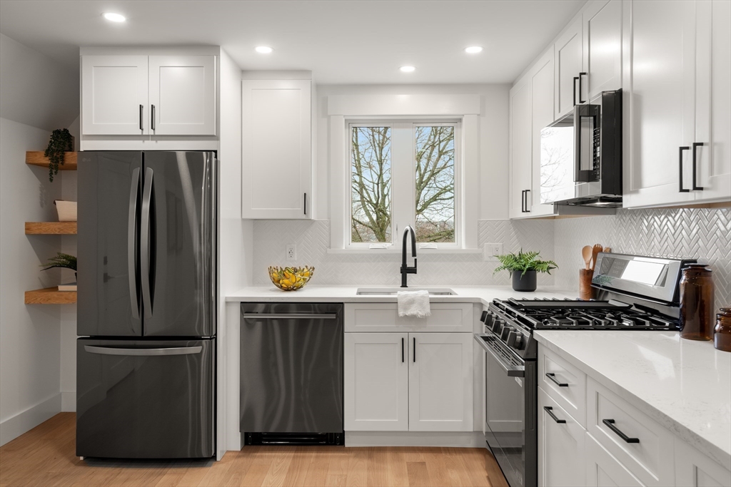 26 Adelaide Street Boston, MA 02130 - Photo 13 of 24