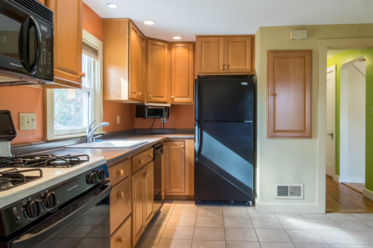 70 Torrey Street Portland, ME 04103 - Photo 3 of 41 11-Kitchen (1 of 5)