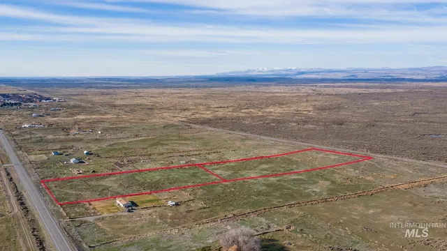 $90,000 | 26 U.S. Highway 26, Gooding, ID 83330