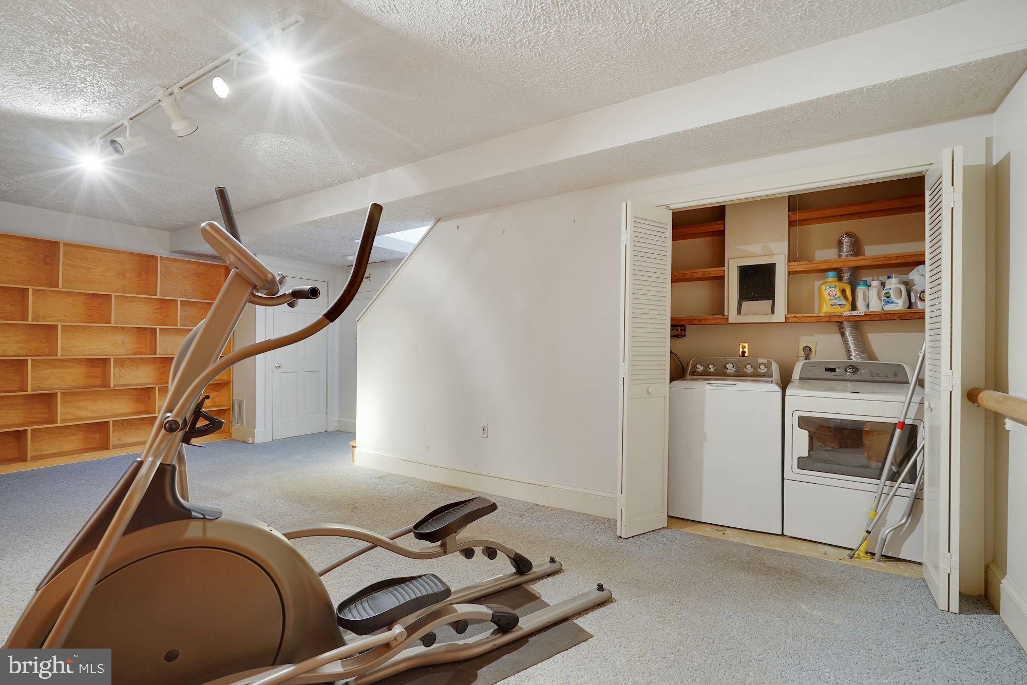 3804 Hummer Road Annandale, VA 22003 - Photo 37 of 64 Gallery Image 37