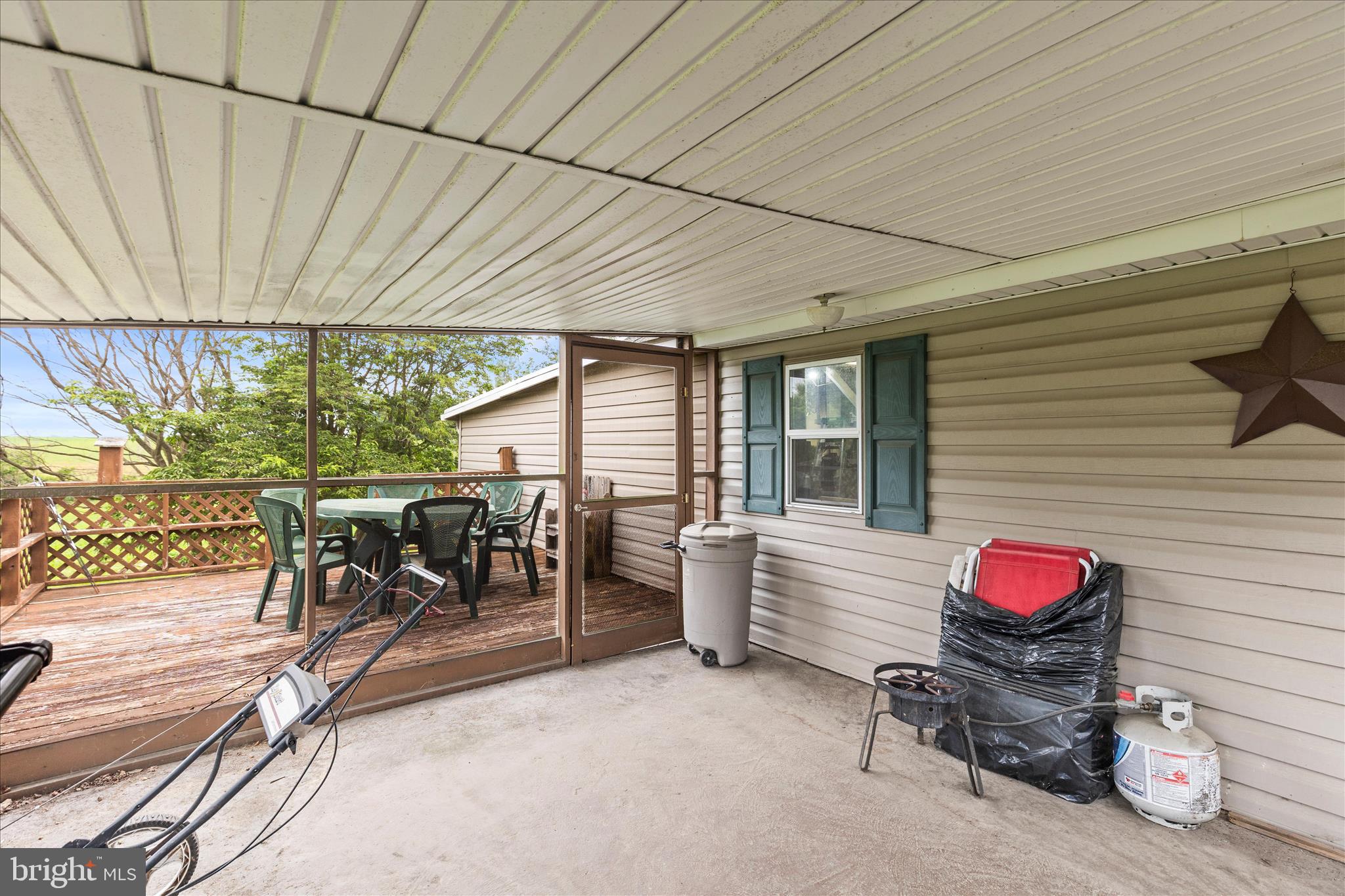 1555 Delta Road Red Lion, PA 17356 - Photo 10 of 43