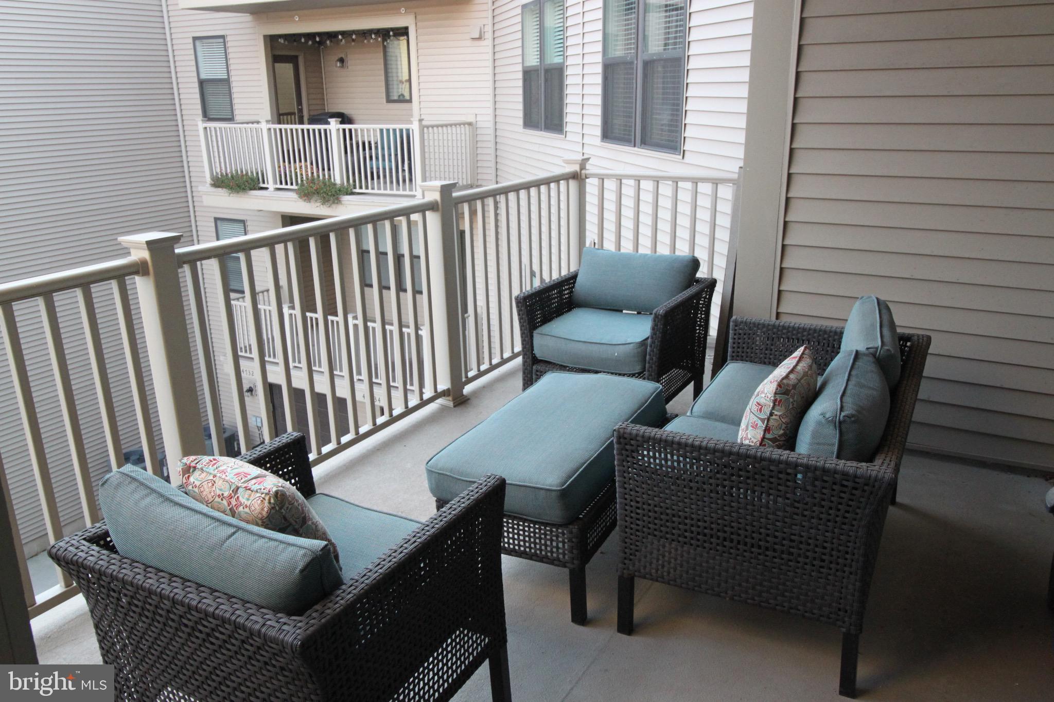 44738 Tiverton Square Ashburn, VA 20147 - Photo 29 of 66 Lovely deck!