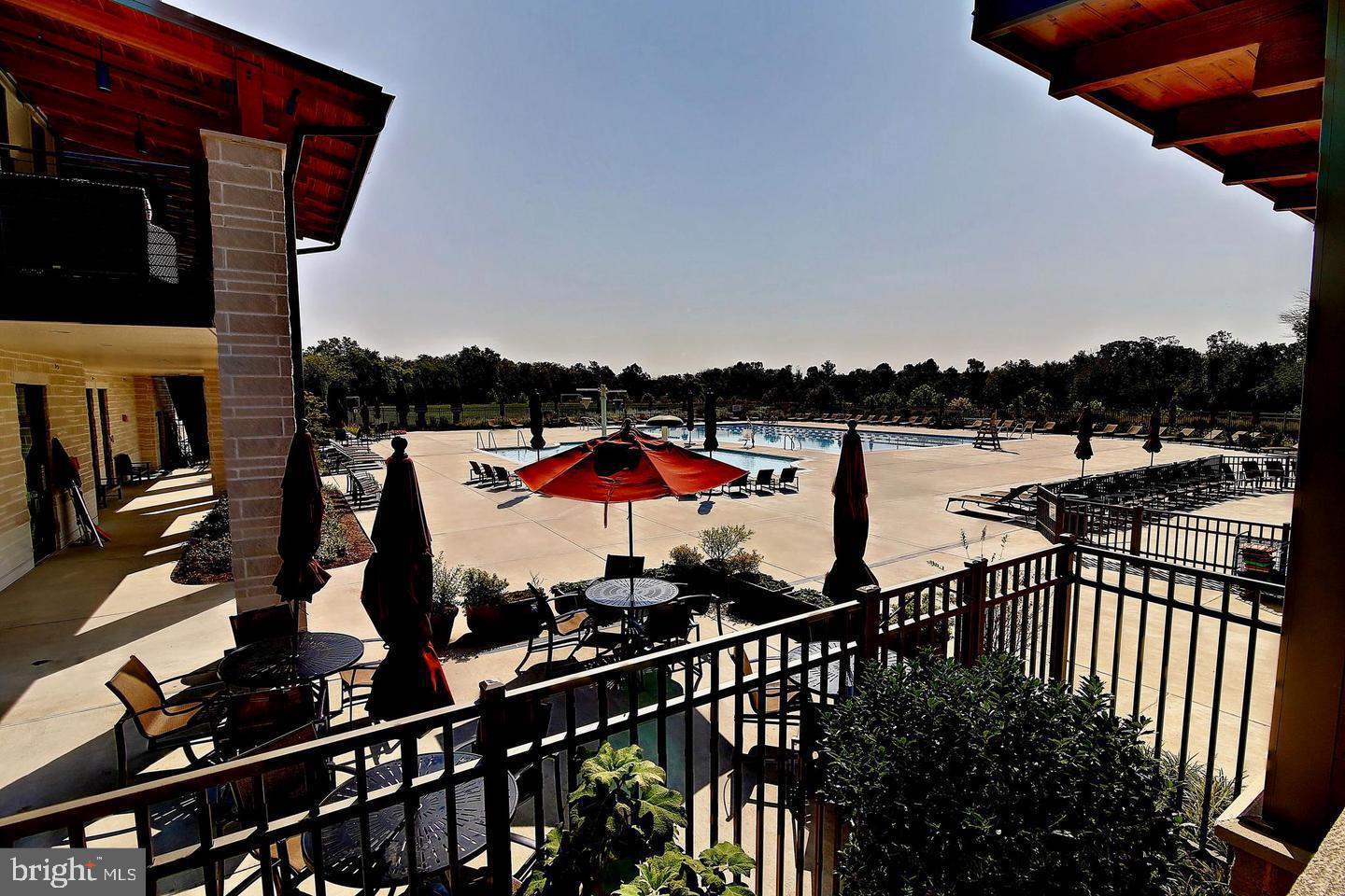 44738 Tiverton Square Ashburn, VA 20147 - Photo 64 of 66 a view of a balcony with sitting area