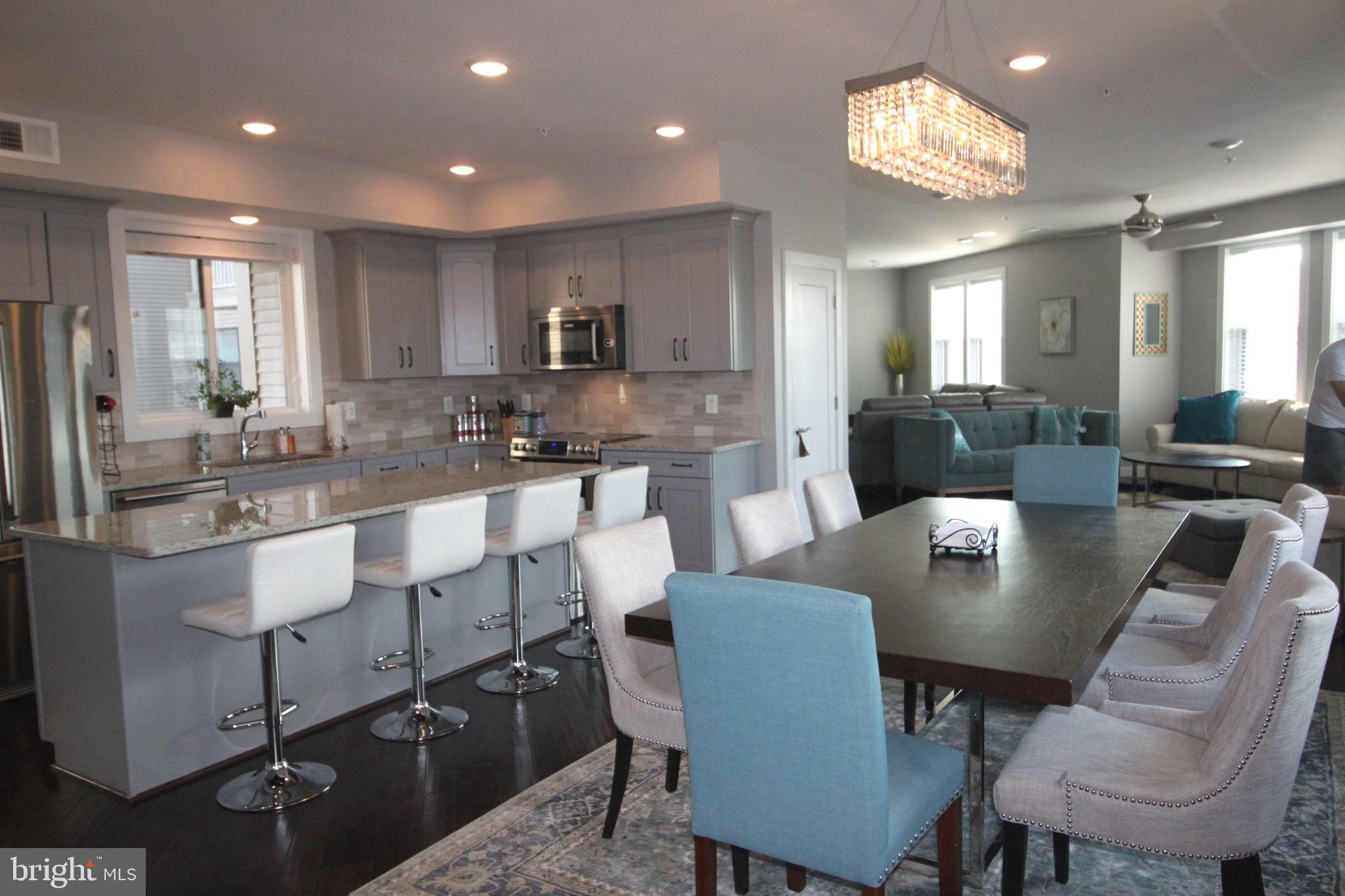 44738 Tiverton Square Ashburn, VA 20147 - Photo 7 of 66 Open floor plan with lots of sparkling light!