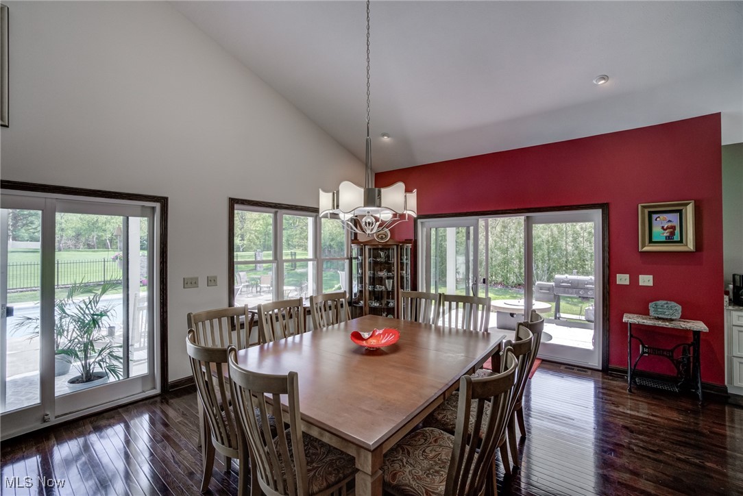 2586 River Road Willoughby, OH 44094 - Photo 16 of 49 Gallery Image 16