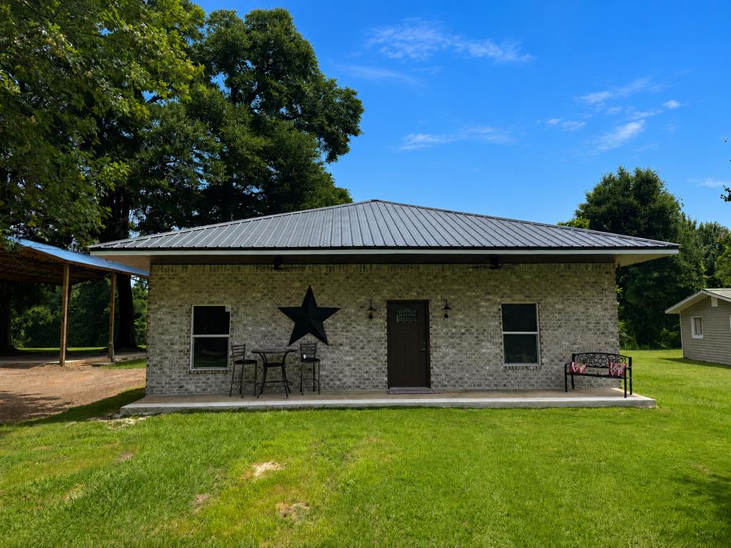 318 Jowers Road Gordon, AL 36343 - Photo 1 of 22